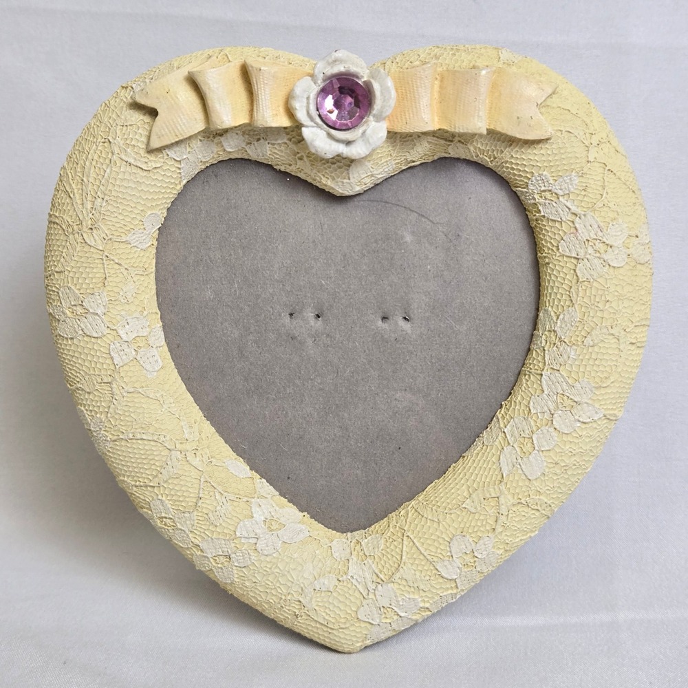 Avon Victorian Memories Birthstone Heart Picture Frame 5" Amethyst February